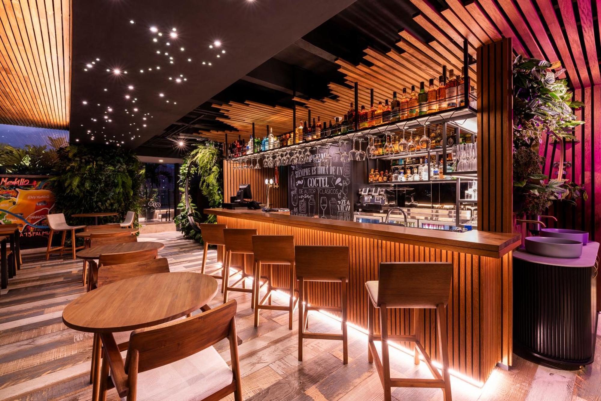York Luxury By Preferred 5* Medellin